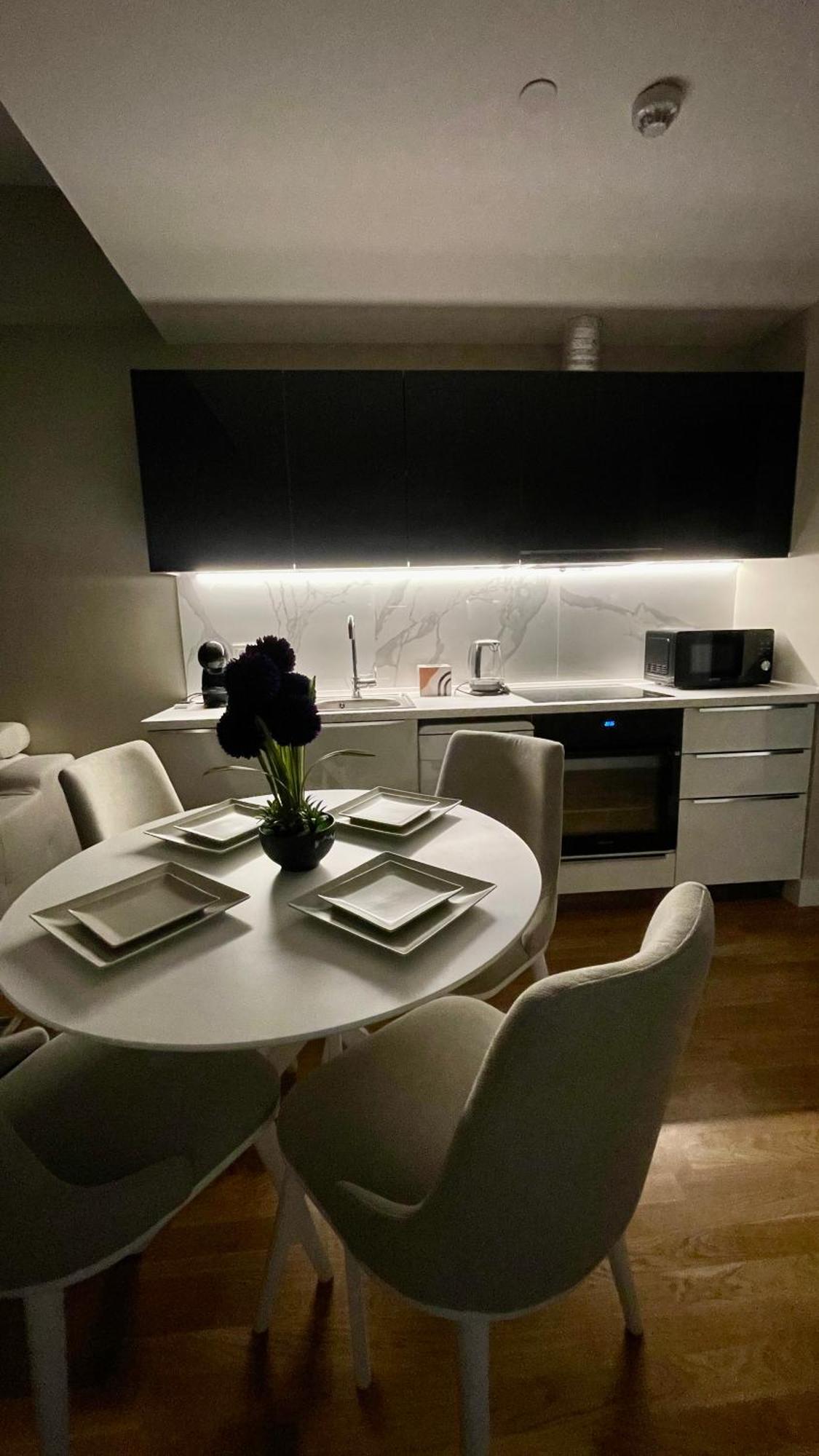 Diamond Of Skopje Luxury Apartment 18Th Floor Bagian luar foto